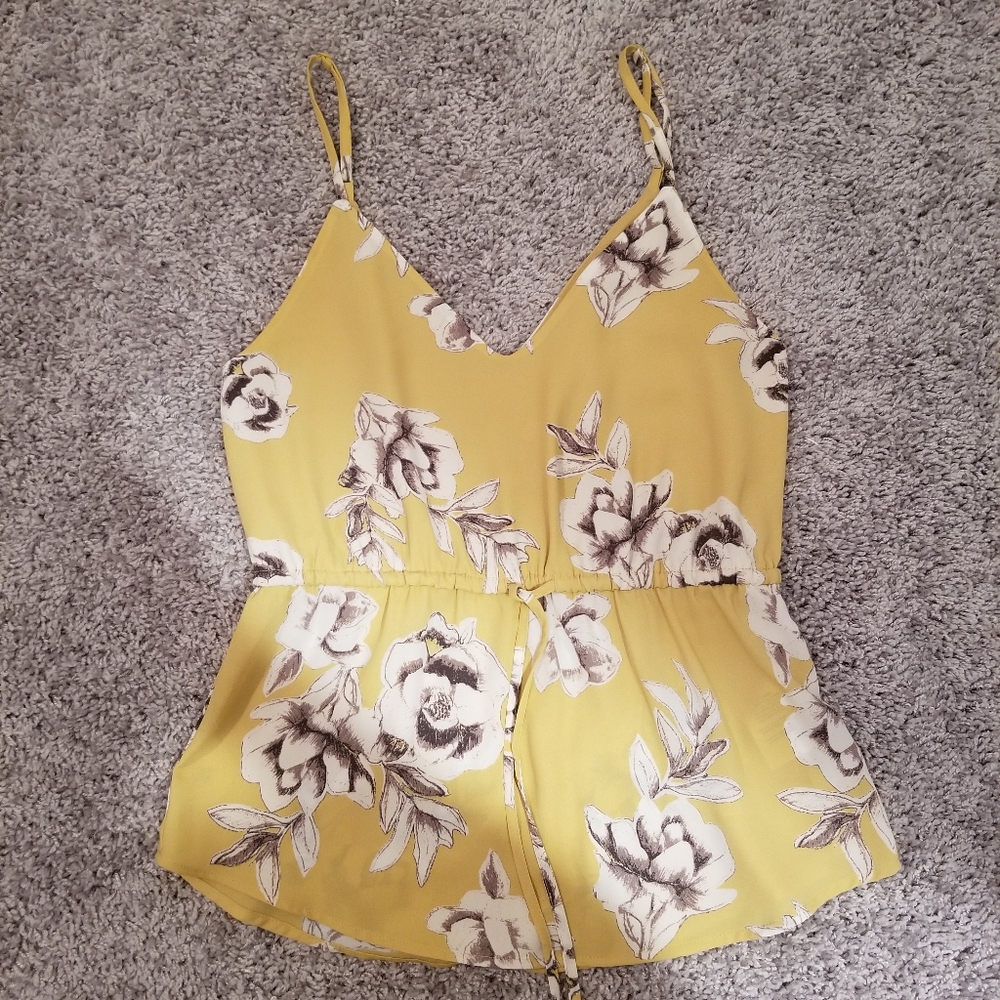 Aritzia Babaton XXS Yellow Cami Drawstring